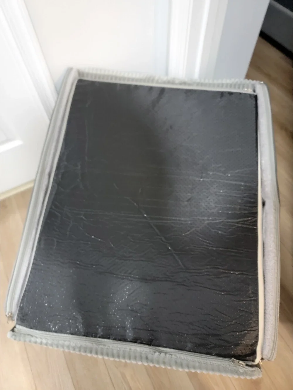 Funny Fuzzy Hooded Pet Bed- large (measurements in pics)
